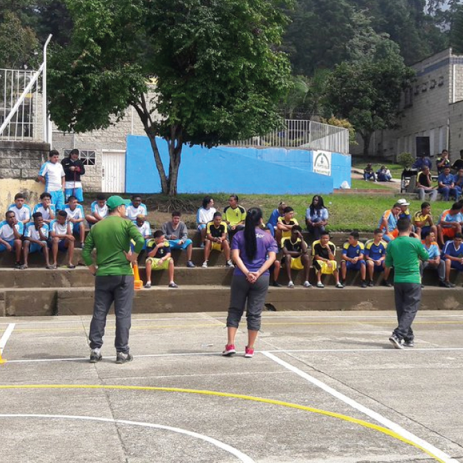 Centro de Atención al Joven Carlos Lleras Restrepo 